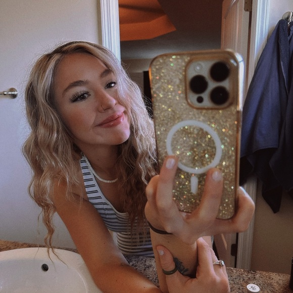 layne_lou